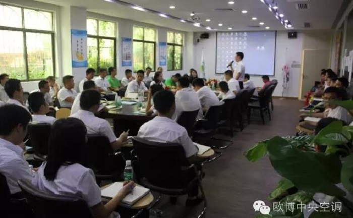 江西贛縣張縣長及一行領(lǐng)導(dǎo)蒞臨歐博視察指導(dǎo)工作