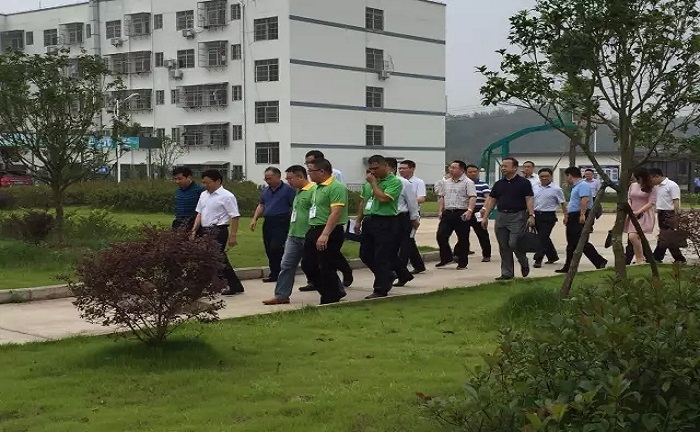 喜迎贛州市市委常委、常務(wù)副市長蒞臨江西歐博工業(yè)園考察指導(dǎo)工作！