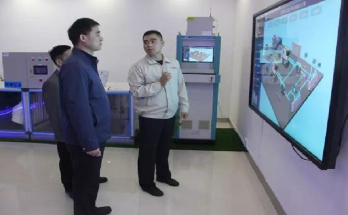 歐博空調(diào)勇?lián)爸窃煜蠕h”，率先打造贛州第一家數(shù)字化無(wú)人工廠(chǎng)樣板車(chē)間