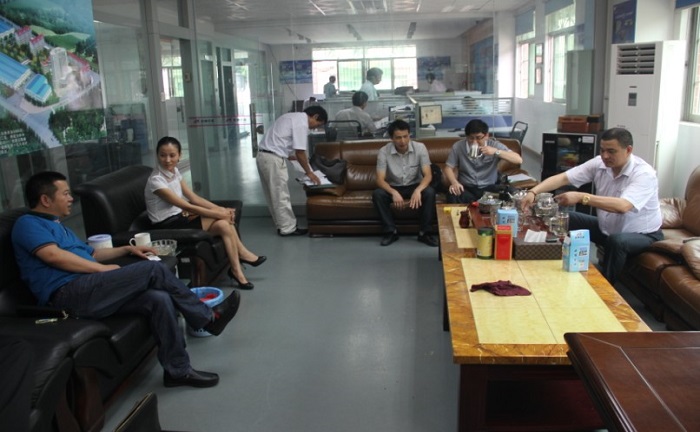 我司聘請(qǐng)深圳知名律師賴小勇?lián)畏深檰?wèn)