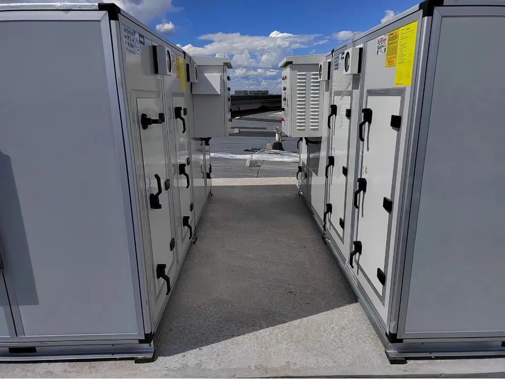 1668130345740610.jpg 3