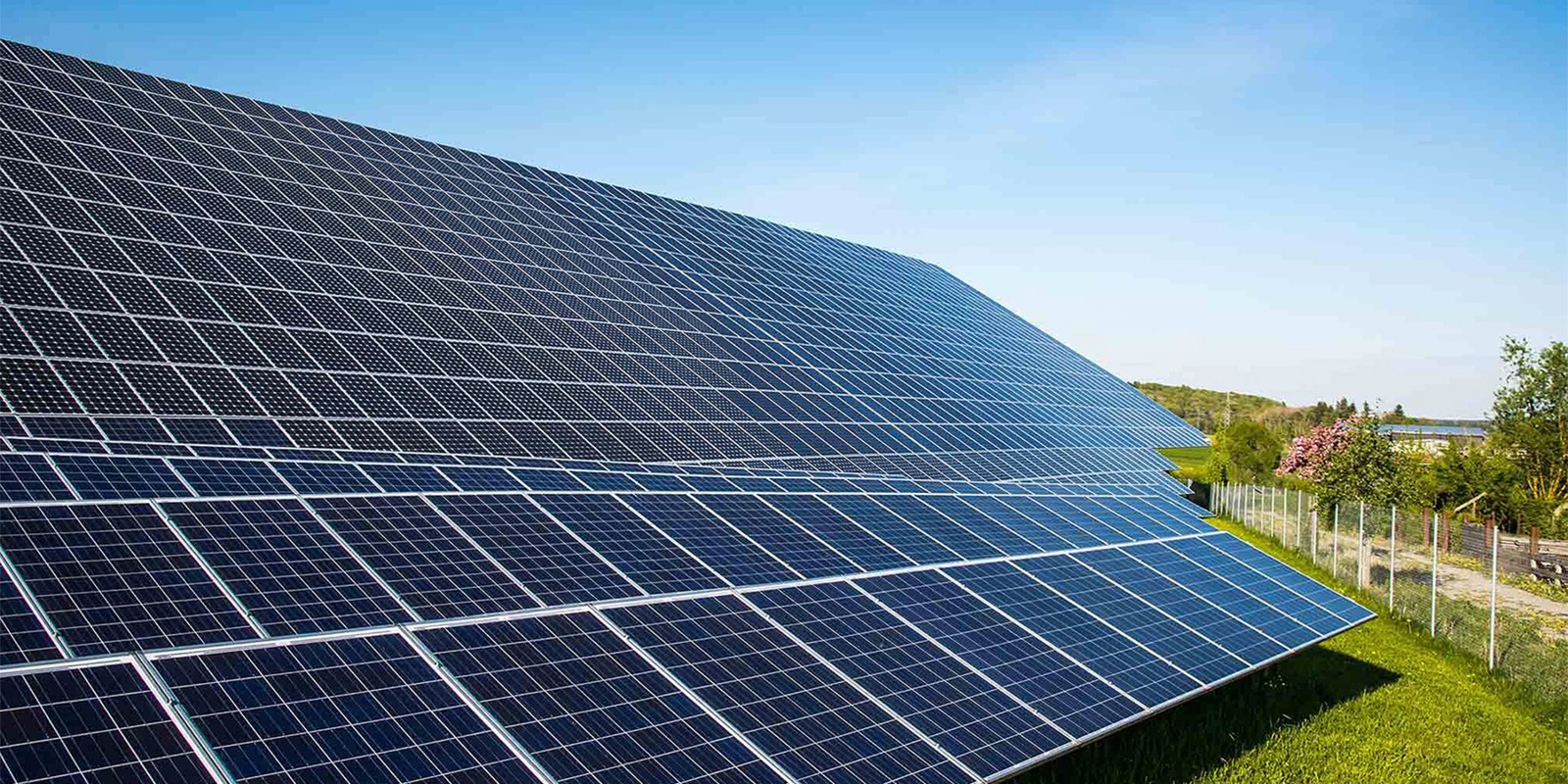 新能源案例|潔凈科技，賦能未來！歐博空調(diào)助力阜平光伏基地打造行業(yè)標(biāo)桿